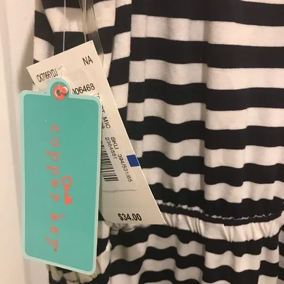 NWT Women’s Copper Key dress in size XL. Black and white stripes - Picture 5 of 5